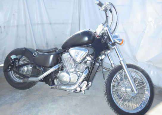 Honda VT600C (SHADOW VLX)