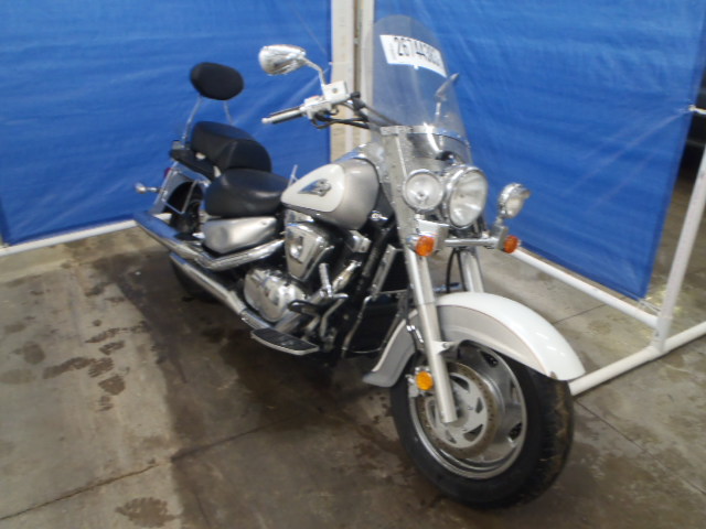 Suzuki VL1500K