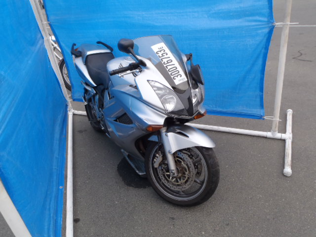 Honda VFR800A (INTERCEPTOR)