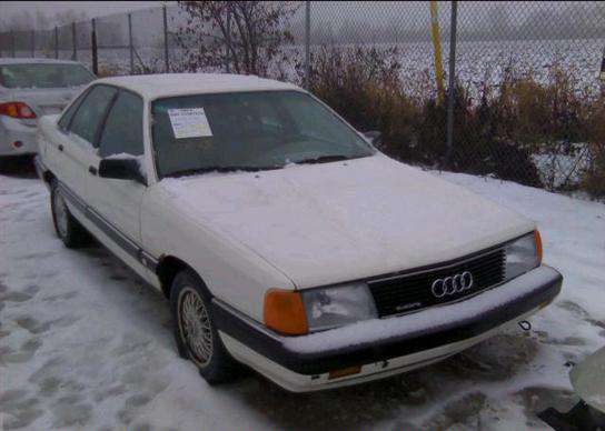 Audi 100
