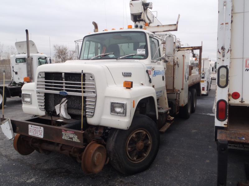 Ford LT8000
