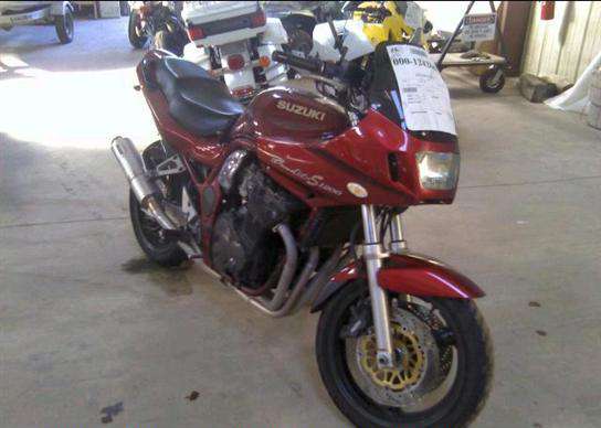 Suzuki GSF1200S