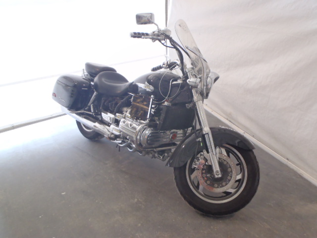 Honda GL1500CT (VALKYRIE TOURER)