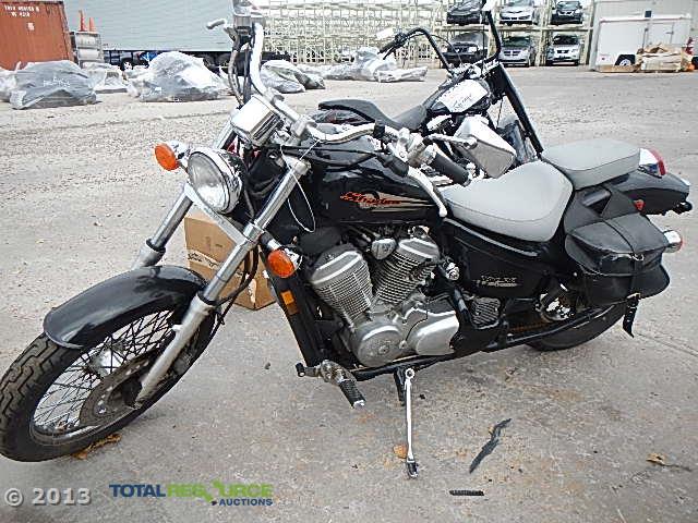Honda VT600C (SHADOW VLX)