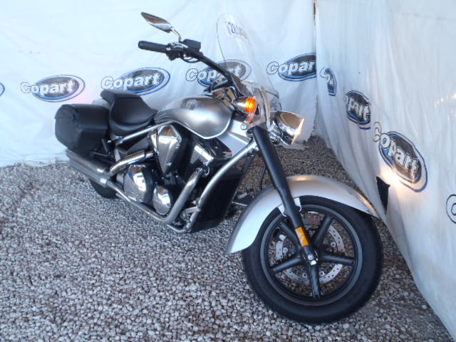 Honda VT1300 (Interstate)