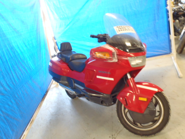 Honda PC800 (PACIFIC COAST)