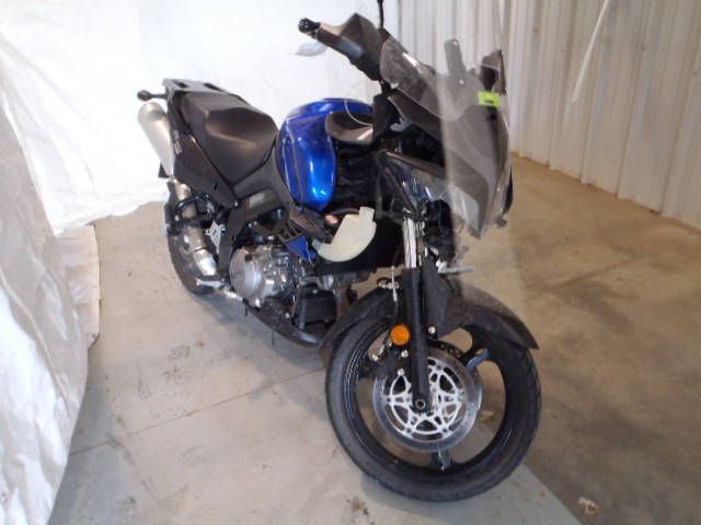 Suzuki DL1000