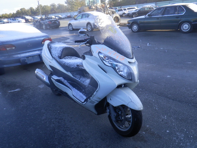 Suzuki AN400