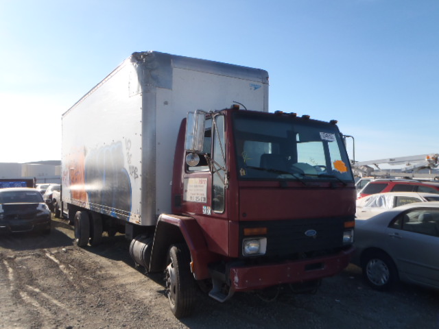 Ford CF8000
