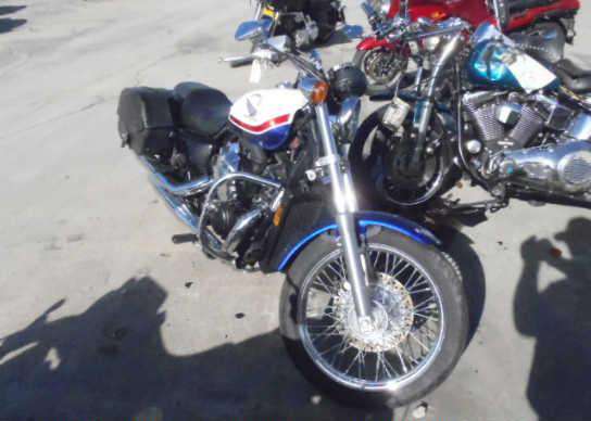 Honda VT750 (Shadow)