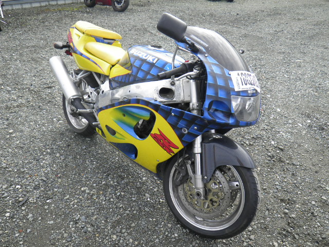 Suzuki GSX-R750