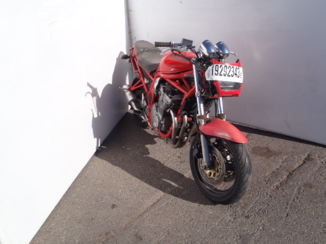 Suzuki GSF600S