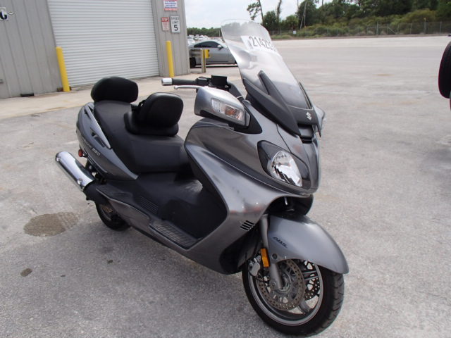 Suzuki AN650AL