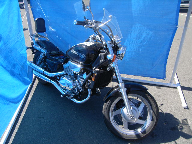 Honda VF750C (MAGNA)