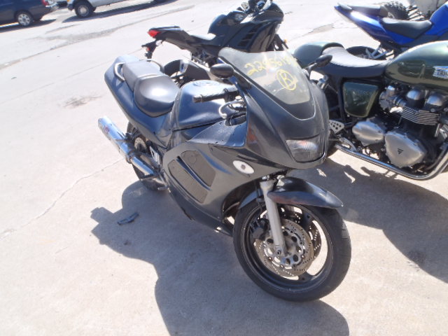Suzuki RF600R