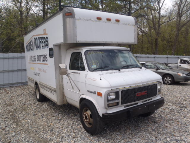 GMC Cutaway Van