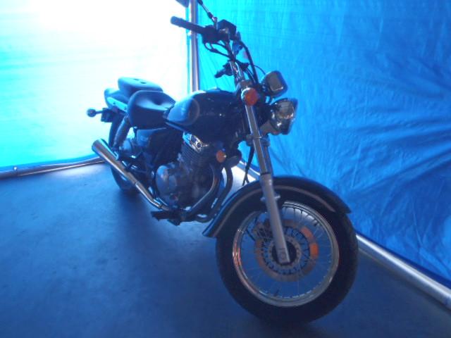 Suzuki GZ250