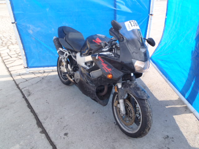 Honda VTR1000F (SUPERHAWK)