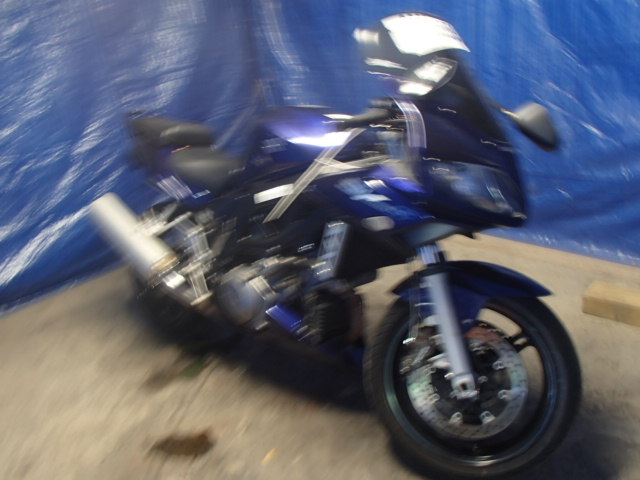 Suzuki SV1000 / SV1000S