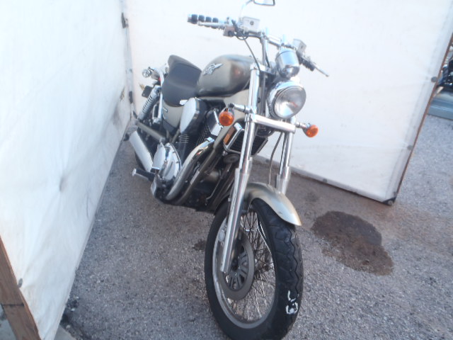 Suzuki VS1400