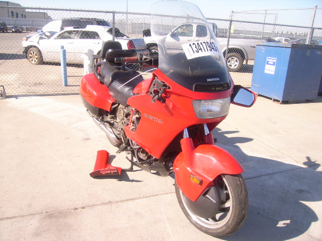 Honda PC800 (PACIFIC COAST)