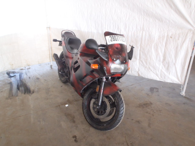 Suzuki GSX600F