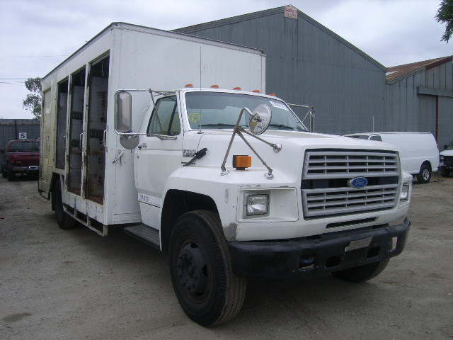 Ford F-600