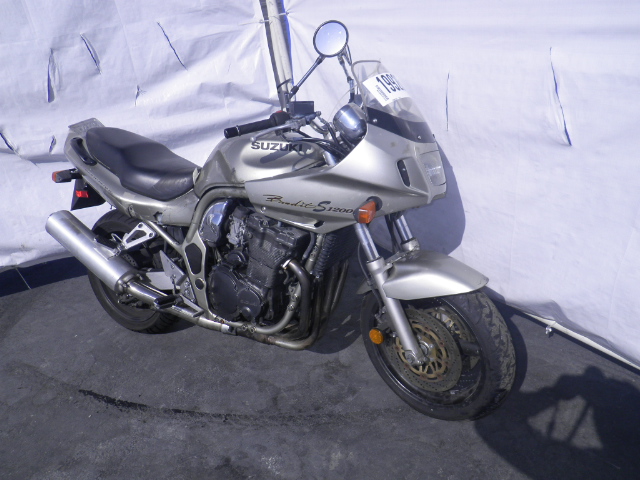 Suzuki GSF1200S