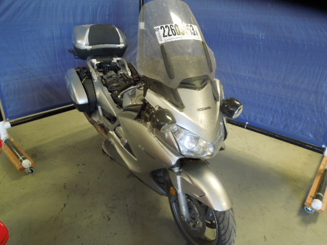 Honda ST1300A