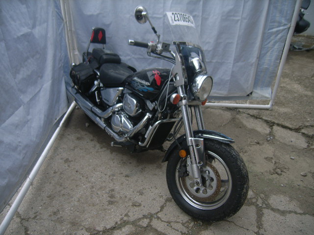 Suzuki VZ800K