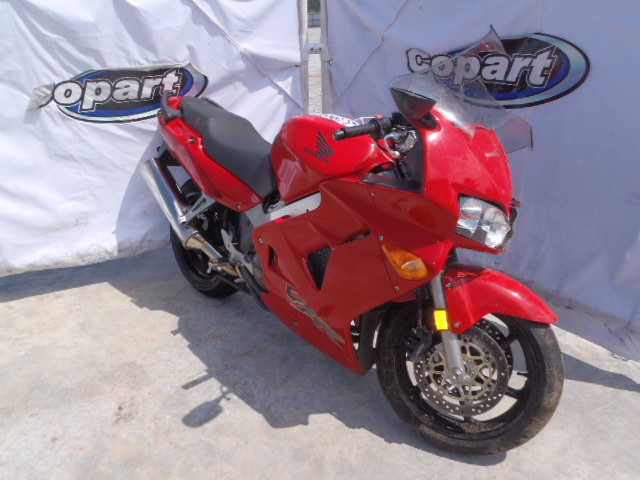 Honda VFR800Fi (INTERCEPTOR)