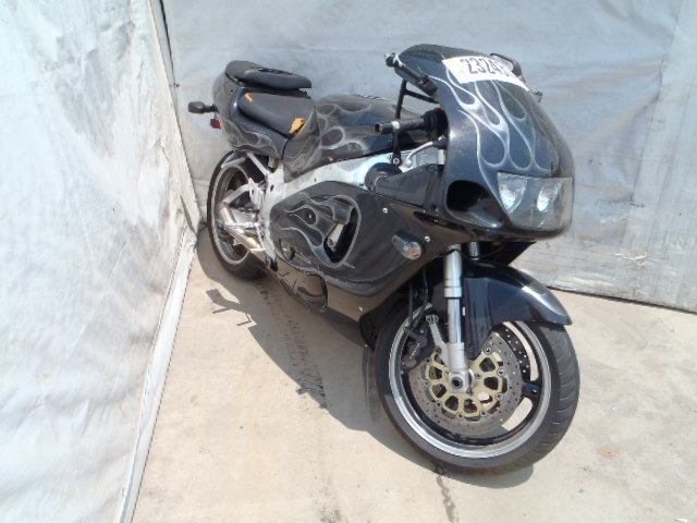 Suzuki GSX-R750