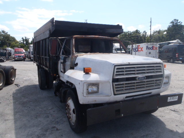 Ford F-700