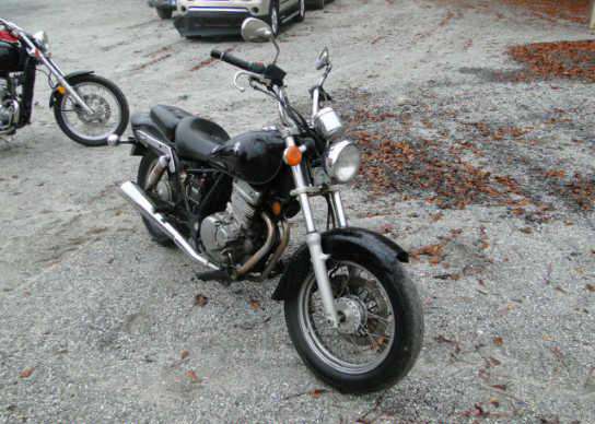 Suzuki GZ250