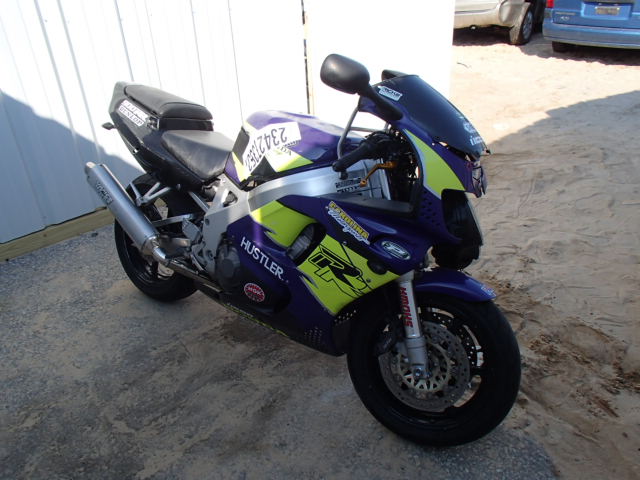 Honda CBR900