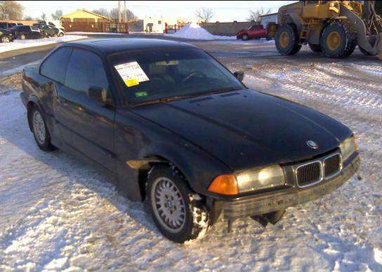 BMW 318iS