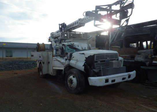 Ford F-700