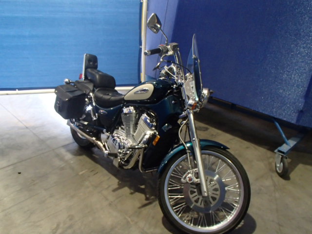 Suzuki VS800