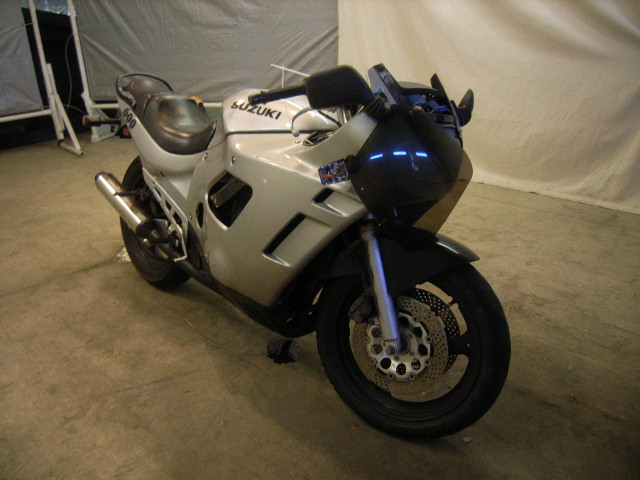 Suzuki GSX600F