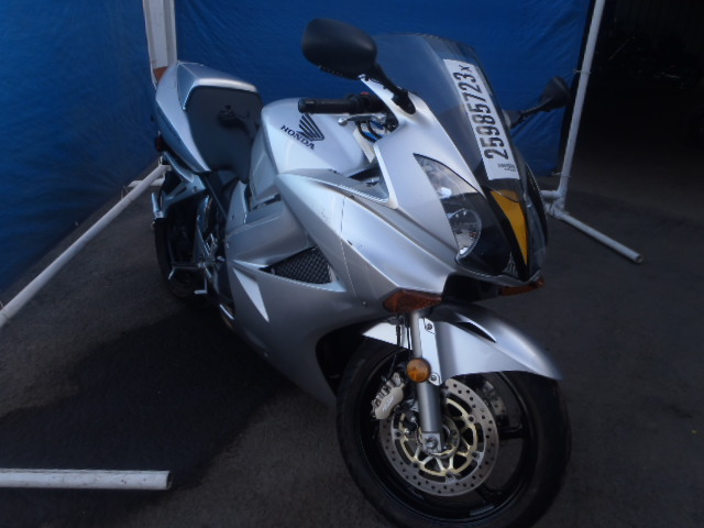 Honda VFR800A (INTERCEPTOR)