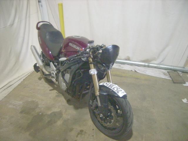 Suzuki GSX750F