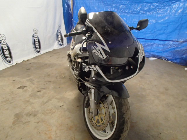 Suzuki GSX-R750