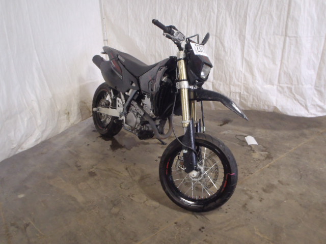 Suzuki DR-Z400SML