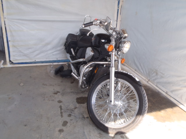 Honda VT600C (SHADOW VLX)