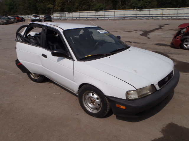 Suzuki Esteem