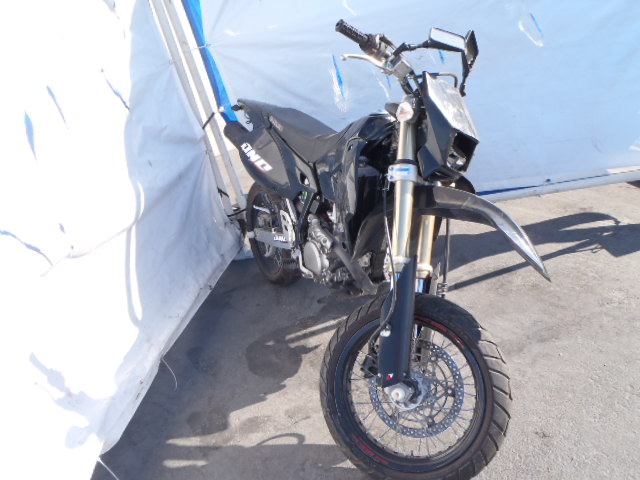 Suzuki DR-Z400SML