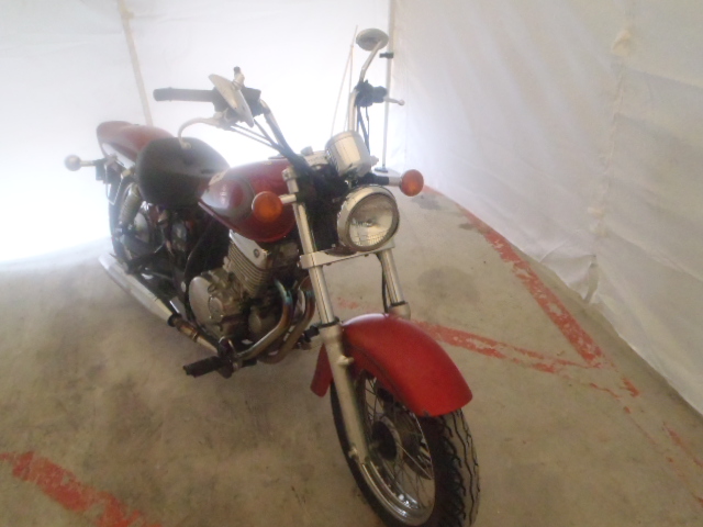 Suzuki GZ250