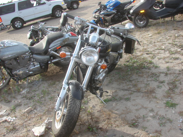 Suzuki VZ800K