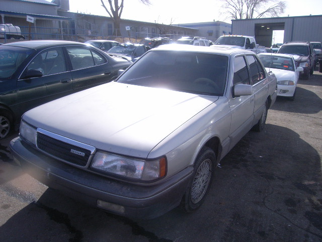 Mazda 929
