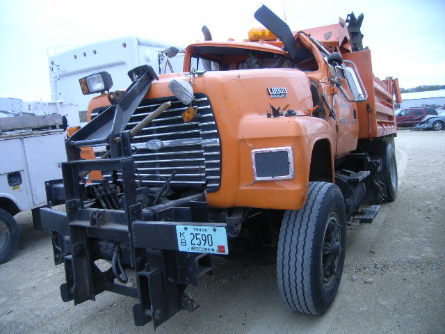 Ford L8000